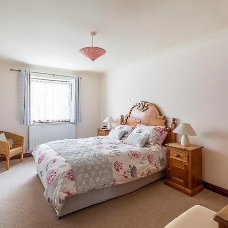 Pasture View - Uk49962 פיקרינג
